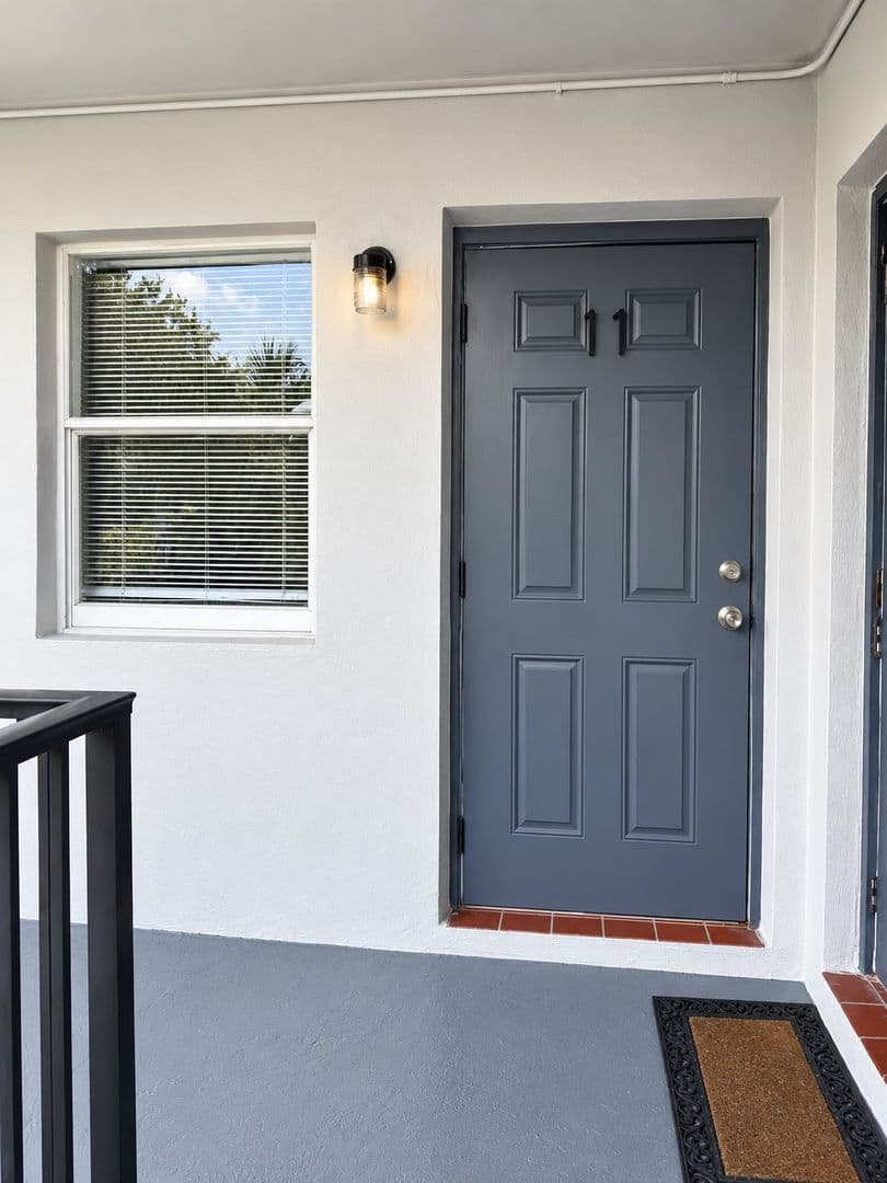 Opa Locka Apartment: 1111-1125 Sharazad Blvd