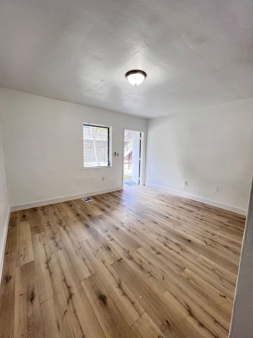 Opa Locka Apartment: 1111-1125 Sharazad Blvd