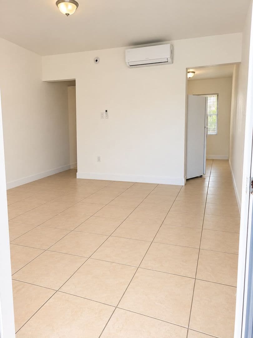 Opa Locka Apartment: 1111-1125 Sharazad Blvd