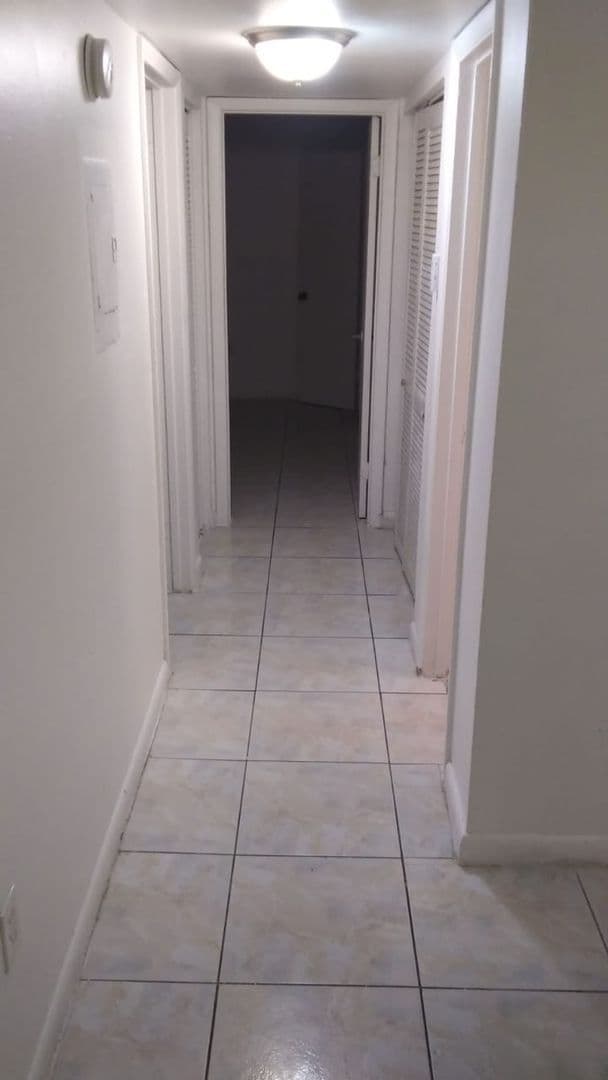 Miami Gardens Apartment: 611-631 NW 177 Street