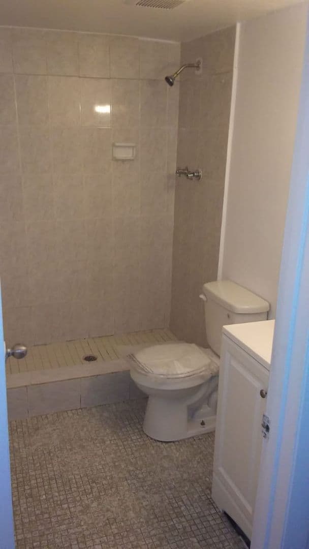 Miami Gardens Apartment: 611-631 NW 177 Street