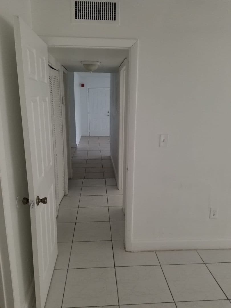 Miami Gardens Apartment: 611-631 NW 177 Street