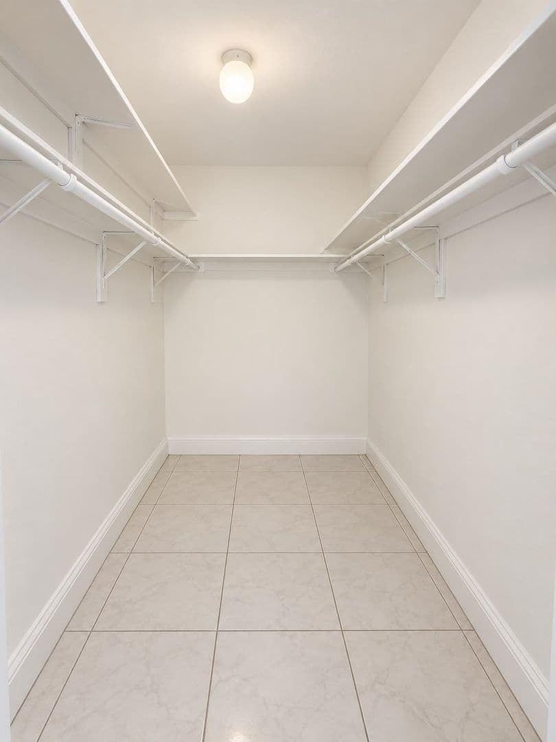 Miami Gardens Apartment: 611-631 NW 177 Street