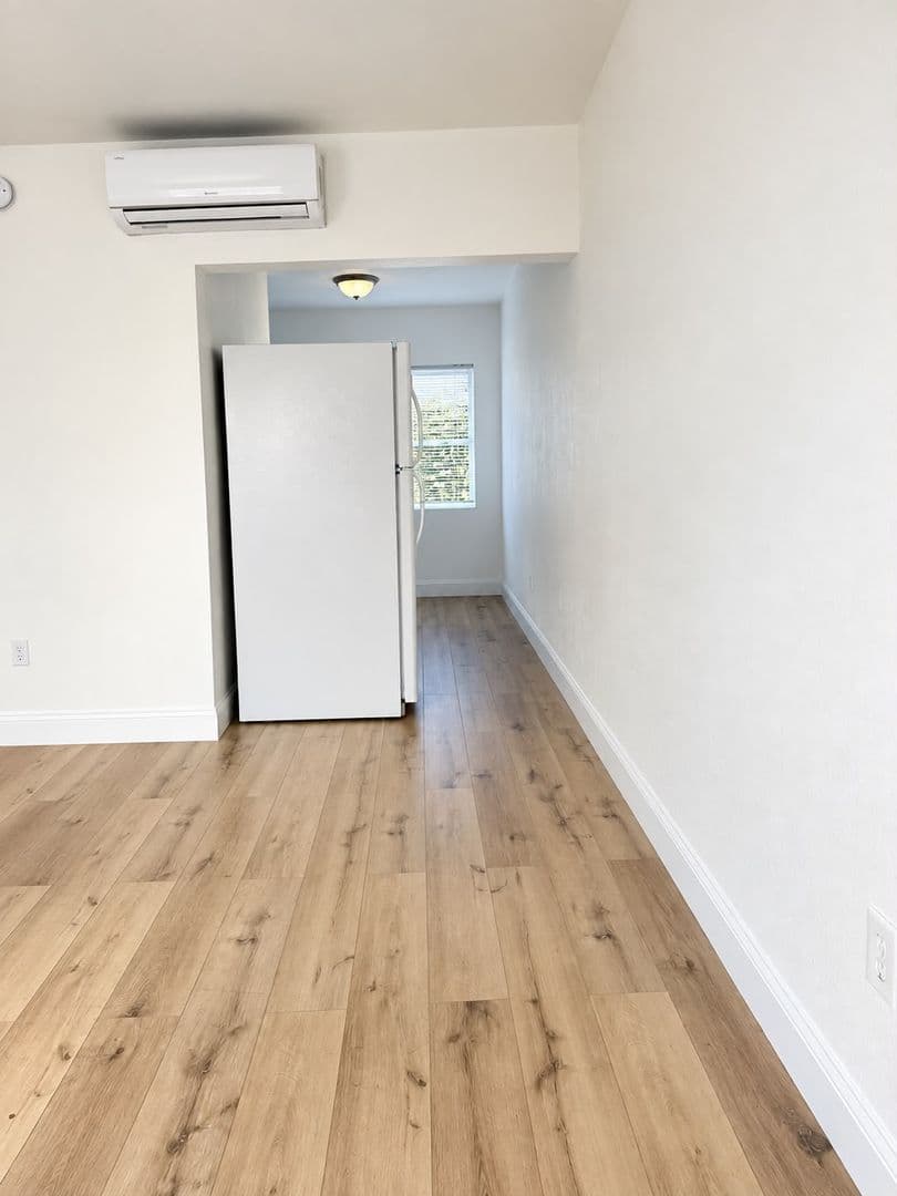 Opa Locka Apartment: 1111-1125 Sharazad Blvd