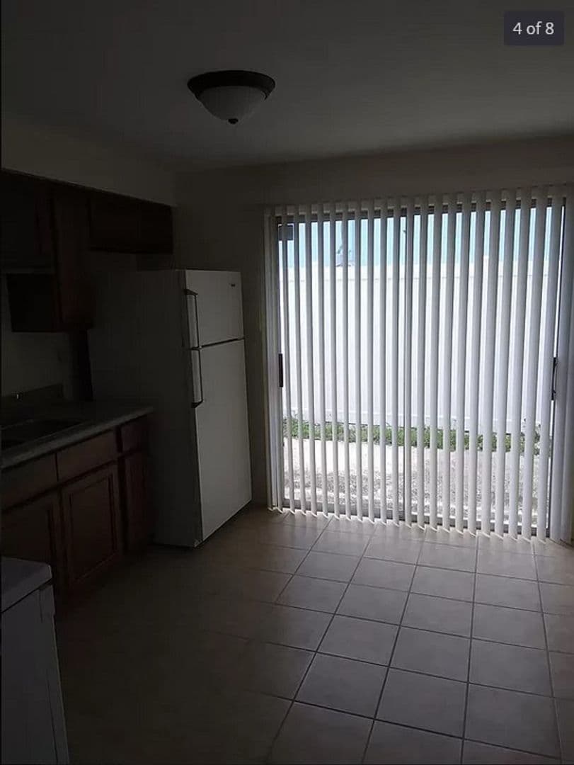Port Orange Apartment: 309  Magnolia Street