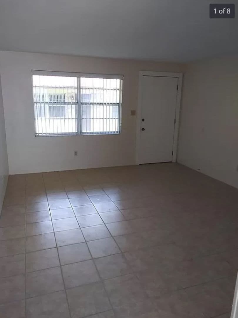 Port Orange Apartment: 309  Magnolia Street