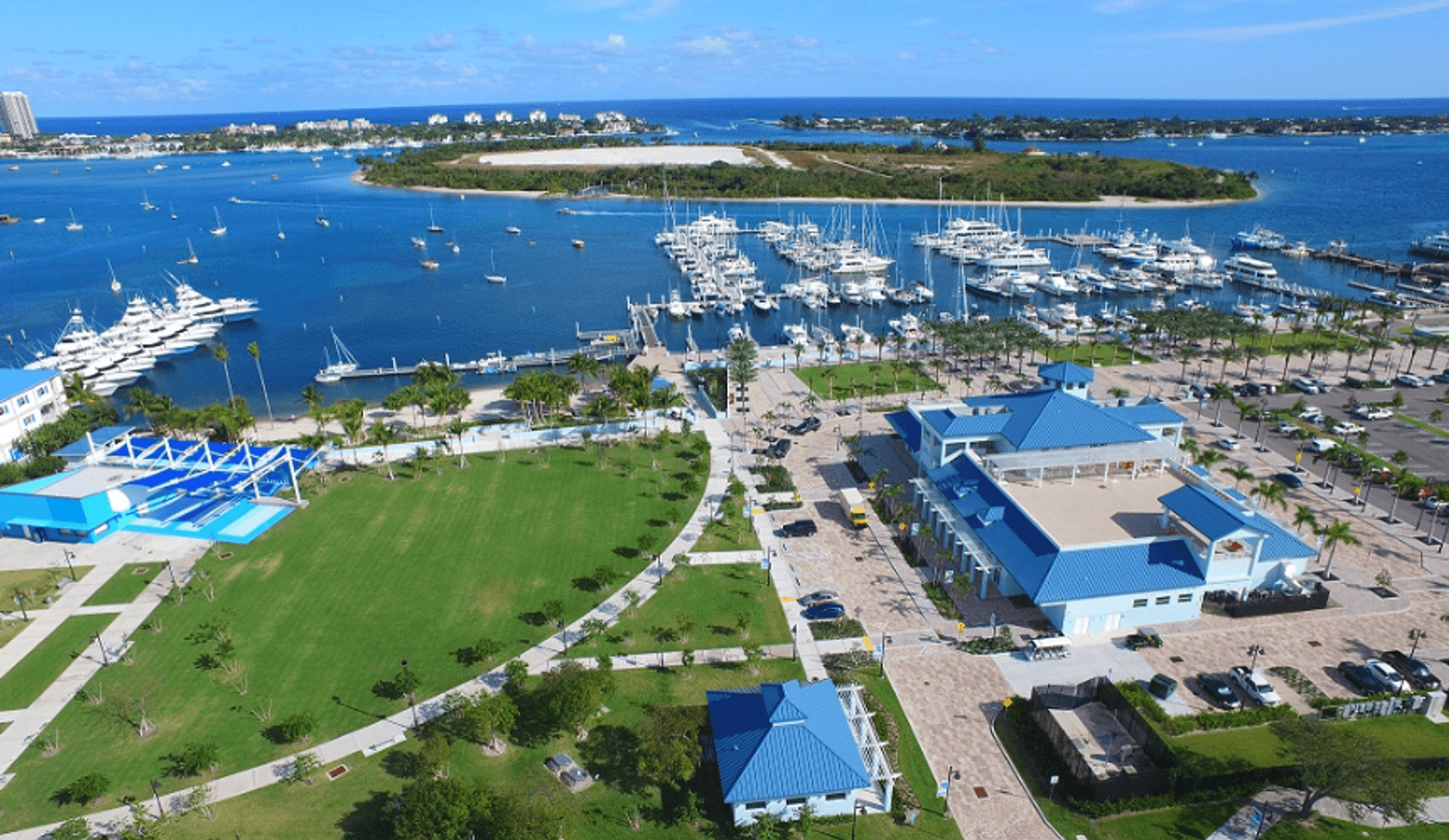 Riviera Beach Apartment: 431 W Blue Heron Blvd