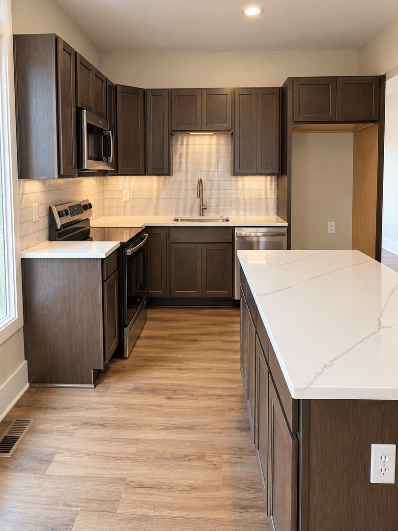 Detroit Apartment: 7438 Oakland St