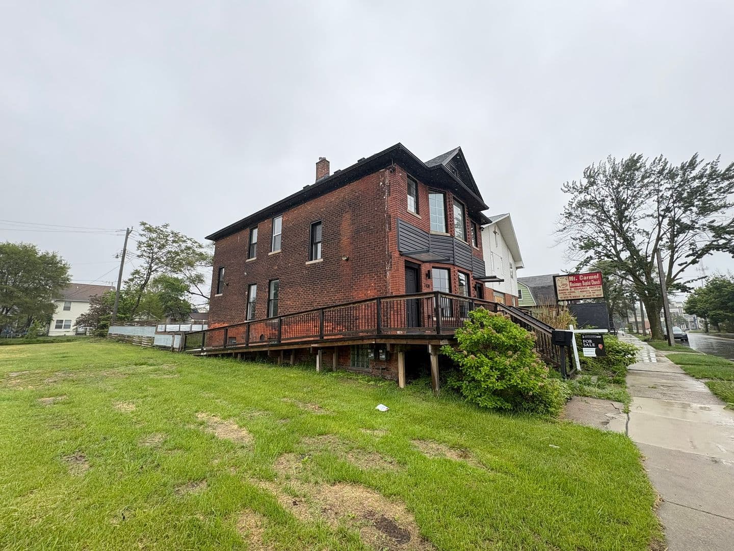 Detroit Apartment: 7436 Oakland St