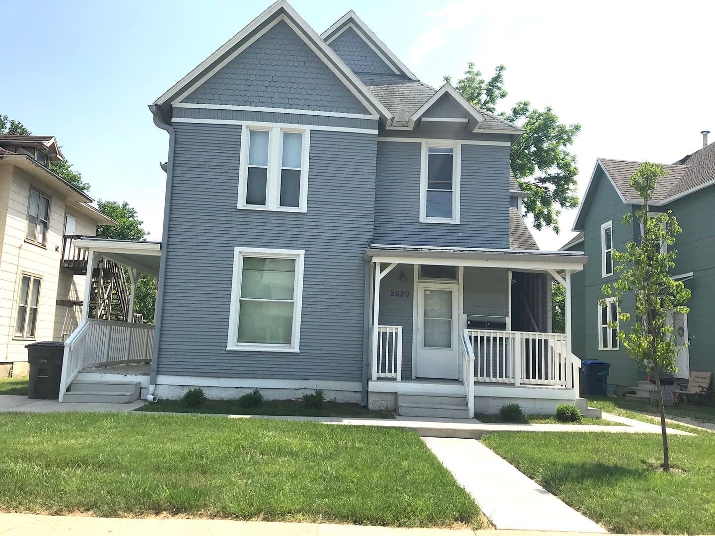 Des Moines Apartment: 2820 Cottage Grove