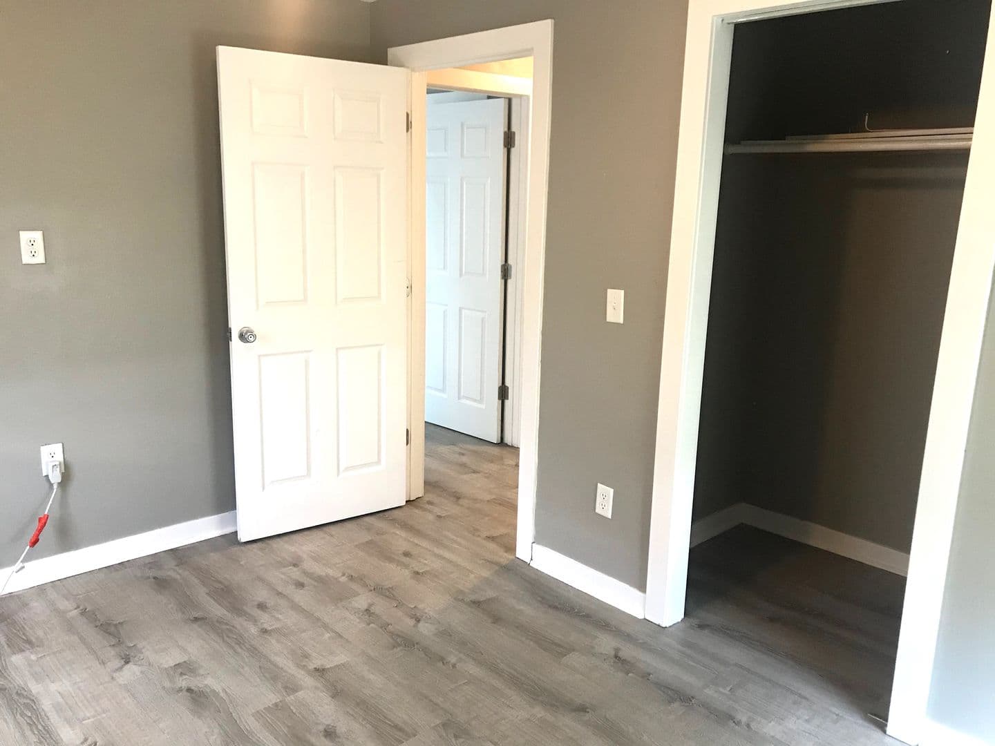 Des Moines Apartment: 1504-1506 28th St