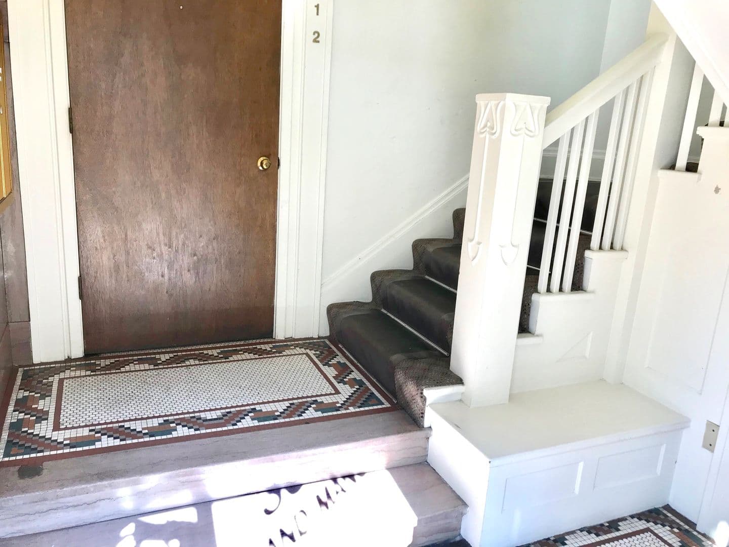 Des Moines Apartment: 3601 Grand Ave.