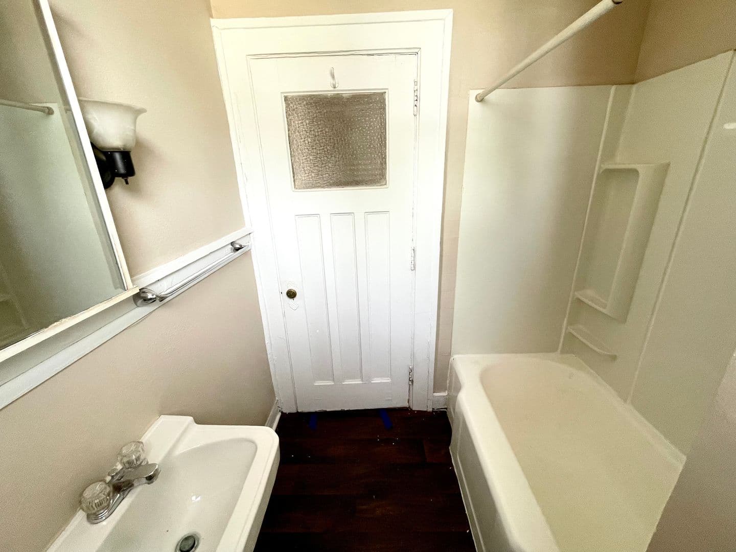 Des Moines Apartment: 3601 Grand Ave.