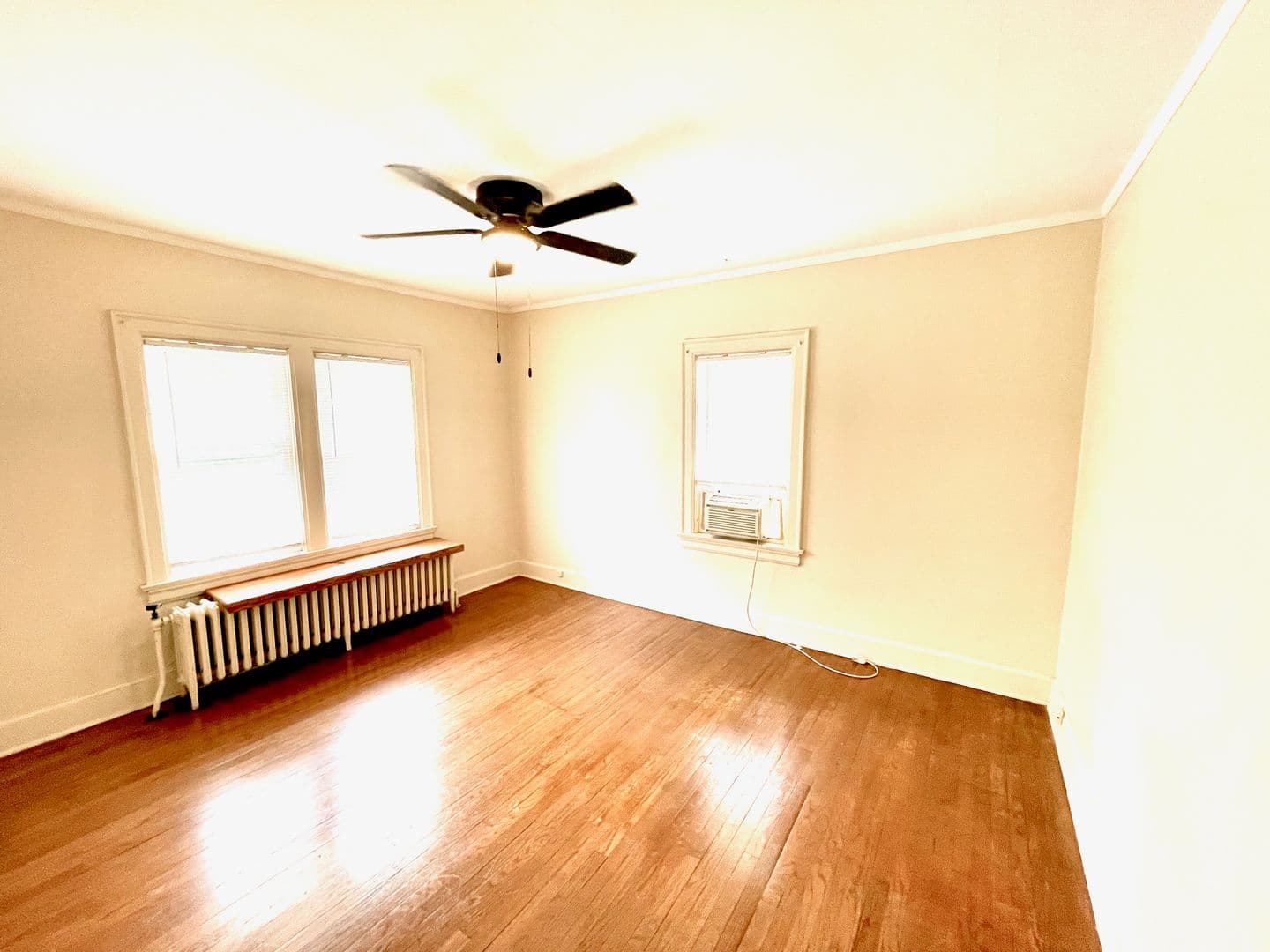 Des Moines Apartment: Kingman Garden