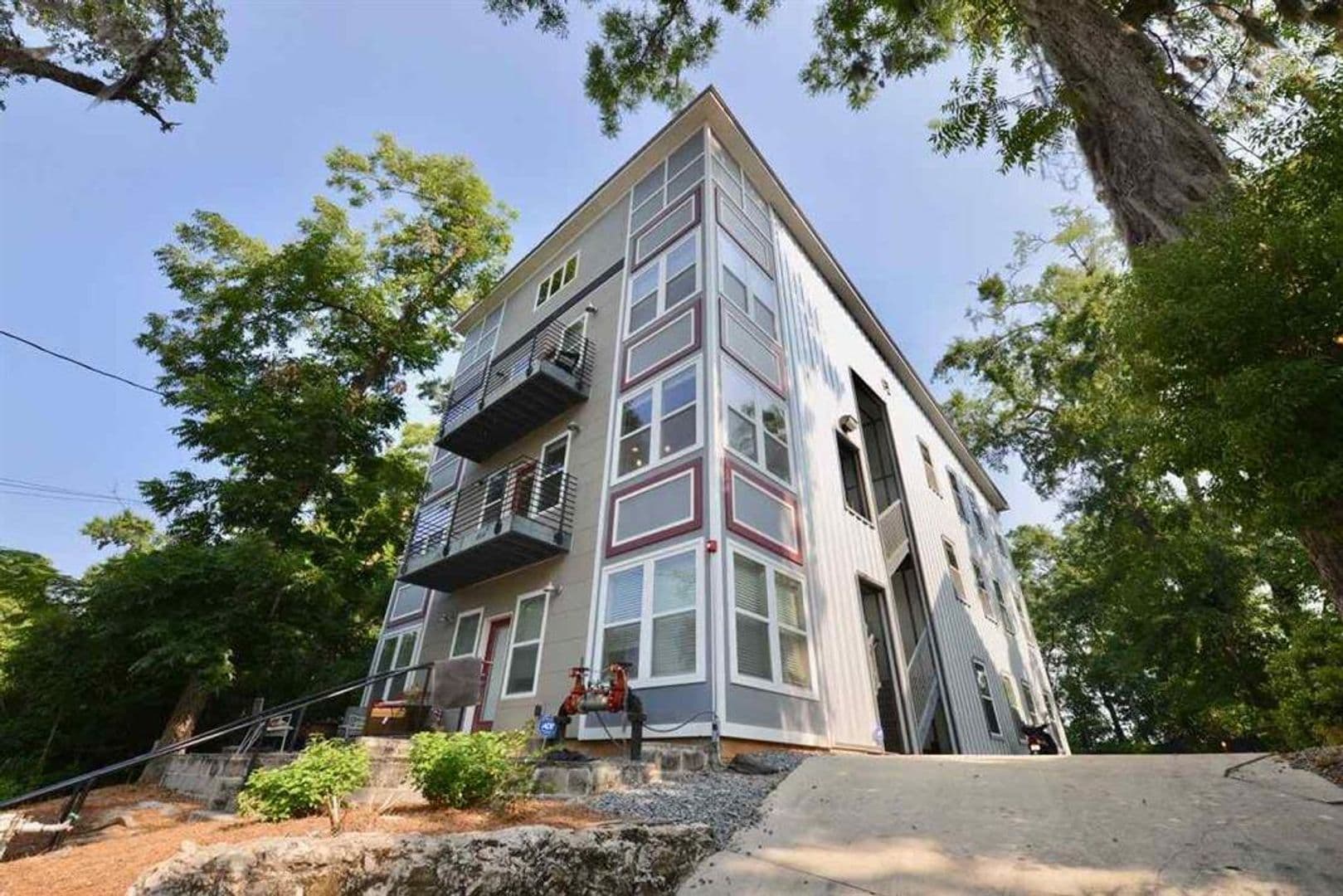 Tallahassee Apartment: 454 St. Francis St.