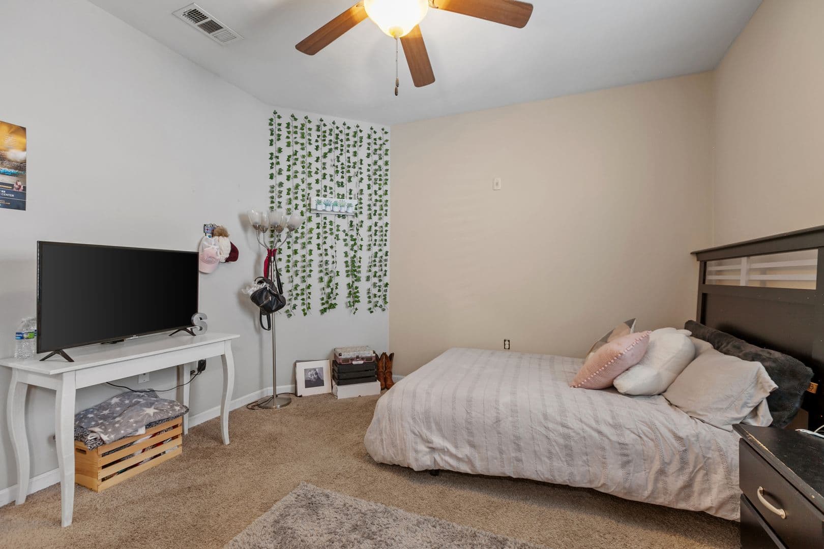 Tallahassee Apartment: 1775 Bellevue Way