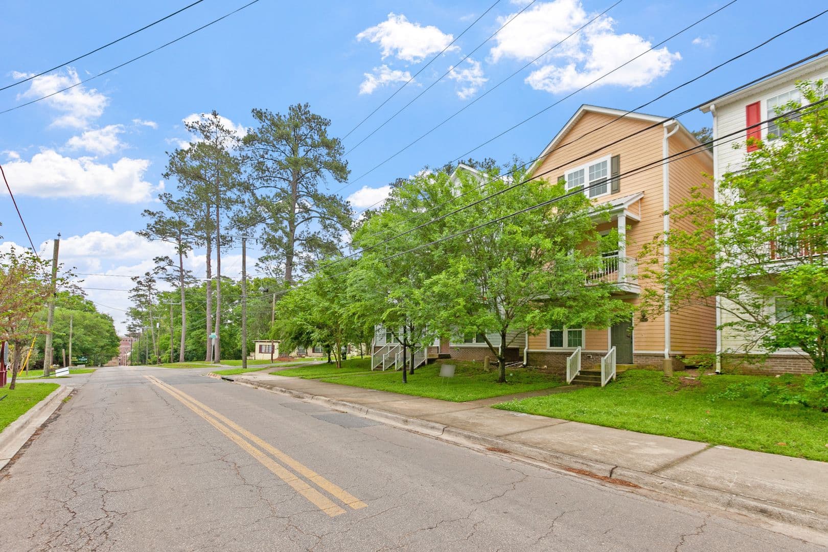 Tallahassee Apartment: 1775 Bellevue Way