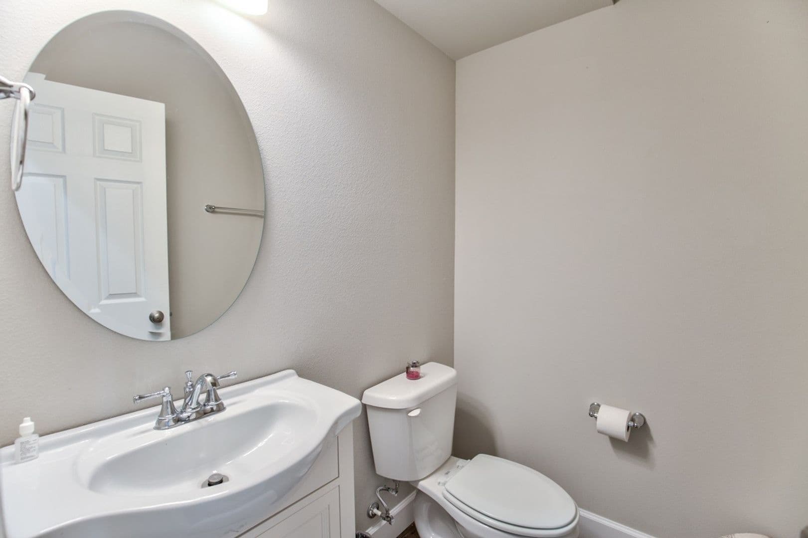 Tallahassee Apartment: 1724 Bellevue Way