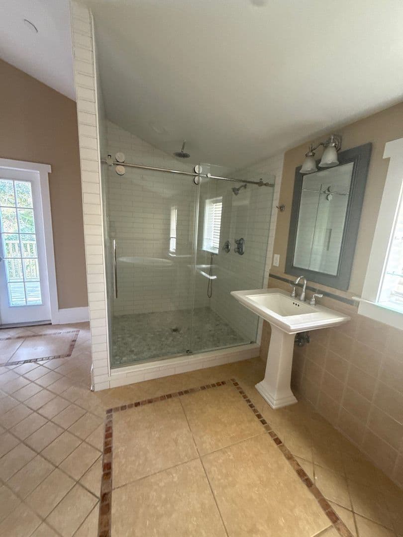 Tallahassee Apartment: 820 St. Michael street