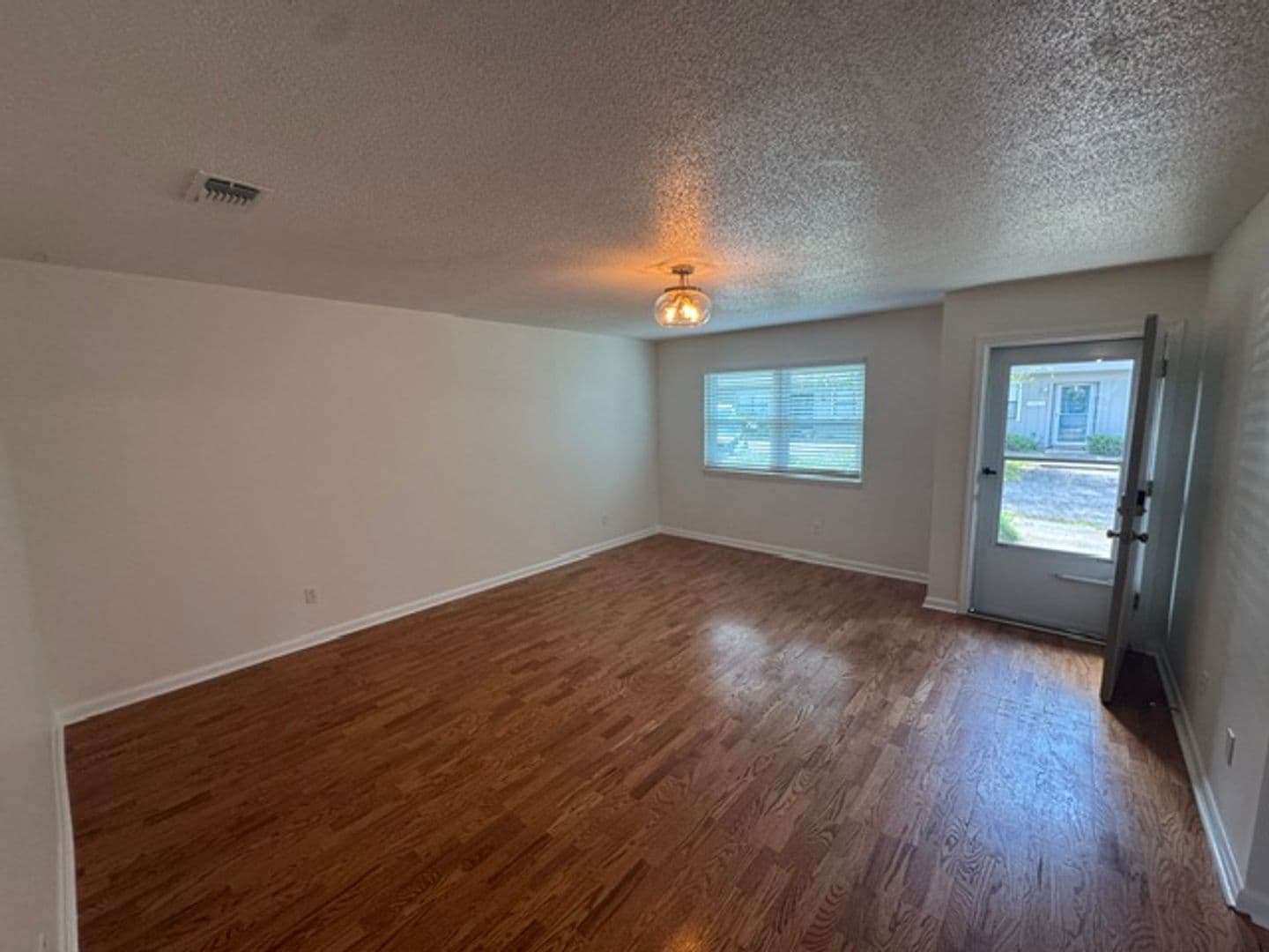 Tallahassee House: 180 SE Villas Ct C