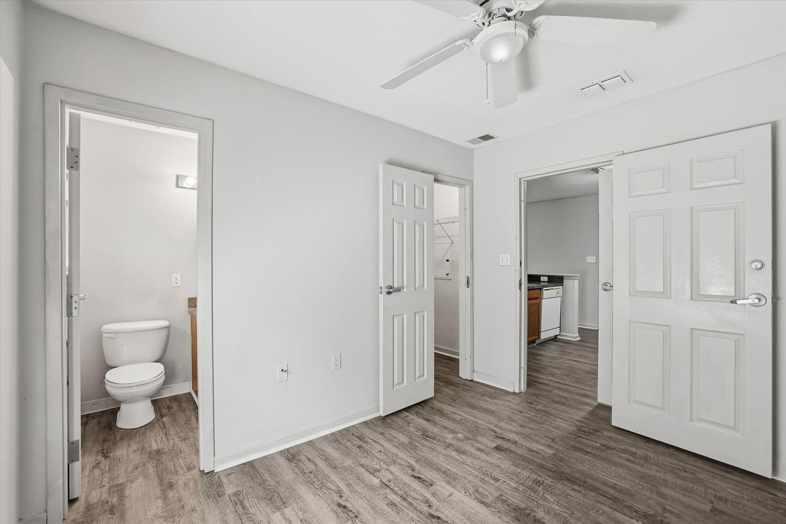 Tallahassee Apartment: 1609 W. Pensacola st