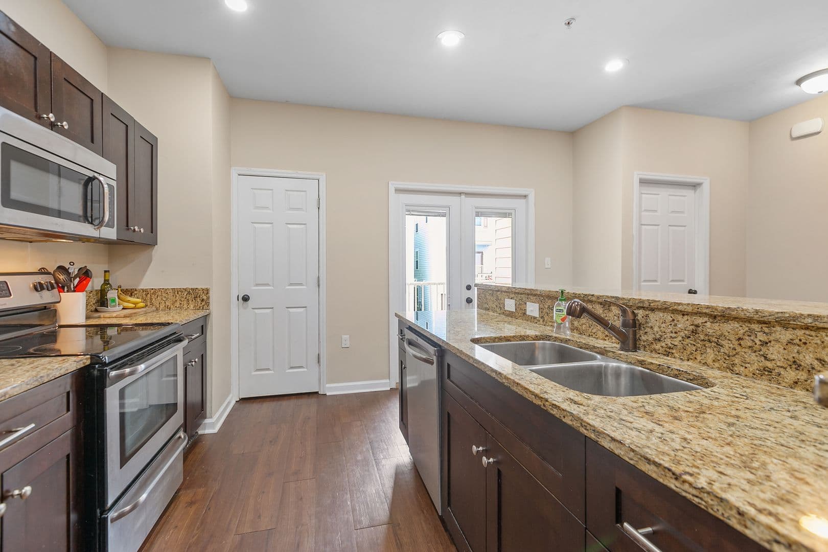 Tallahassee Apartment: 1775 Bellevue Way