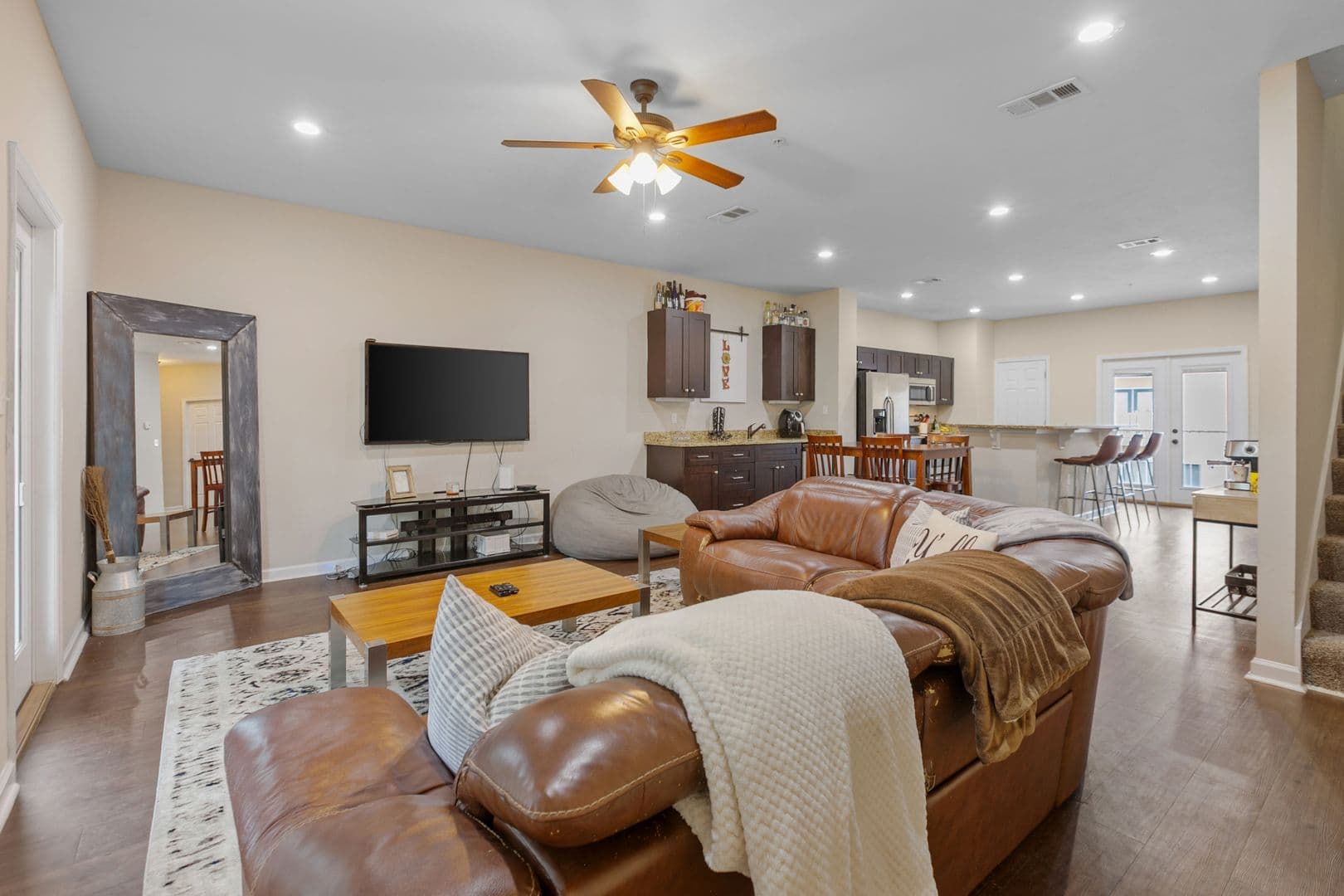 Tallahassee Apartment: 1775 Bellevue Way