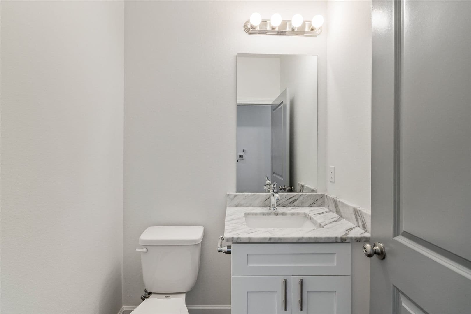 TALLAHASSEE Apartment: 1720 Airport Drive