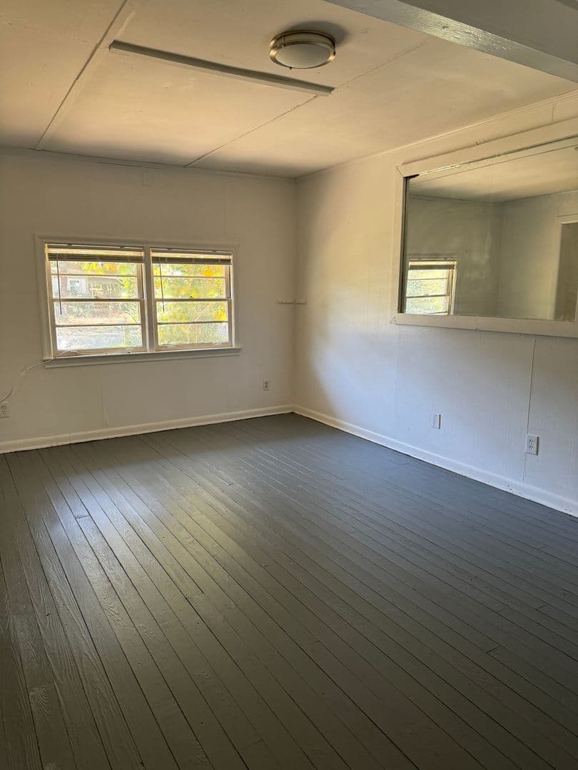 Tallahassee House: 1638 Sharkey St.