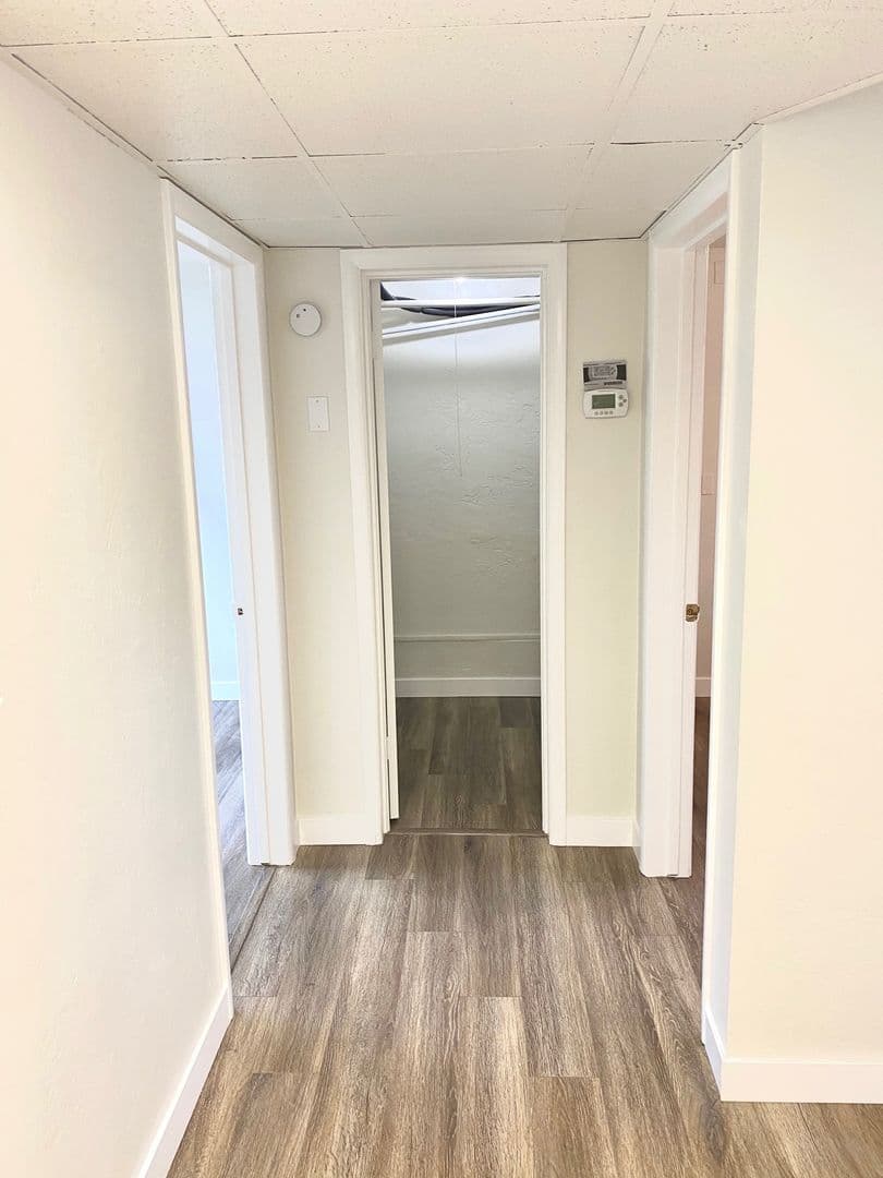 Albany Apartment: 805/815 Elm St. SW