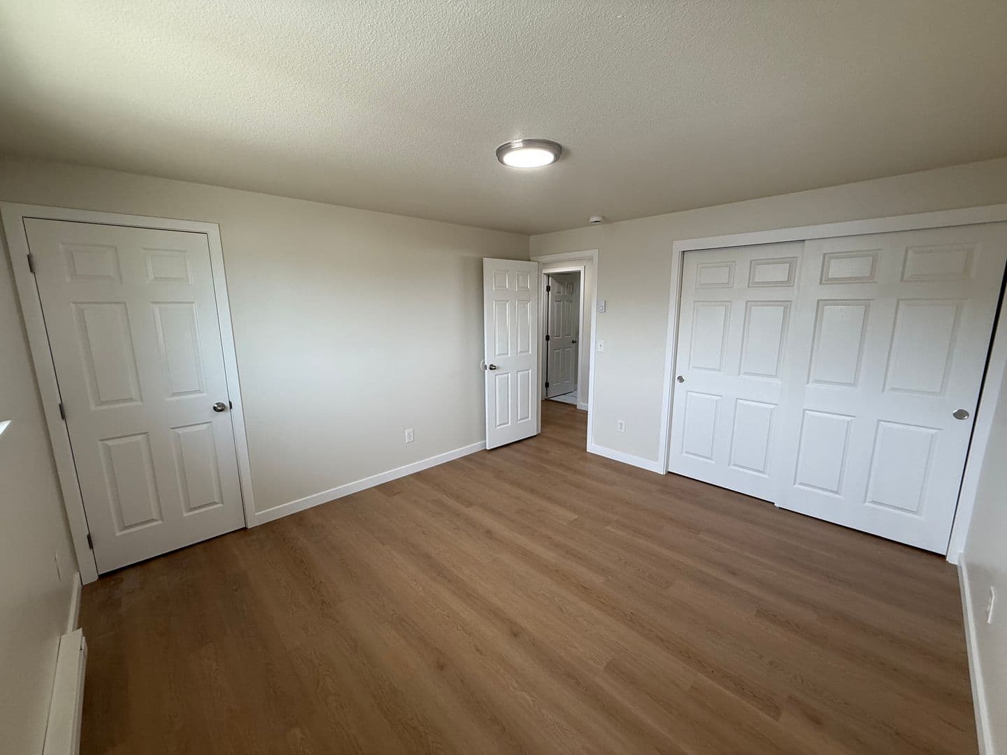 Lebanon Apartment: 815 to 865 Academy