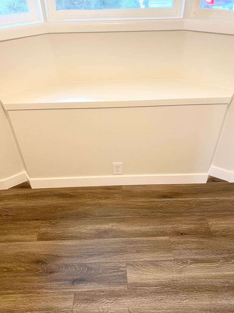Albany Apartment: 805/815 Elm St. SW