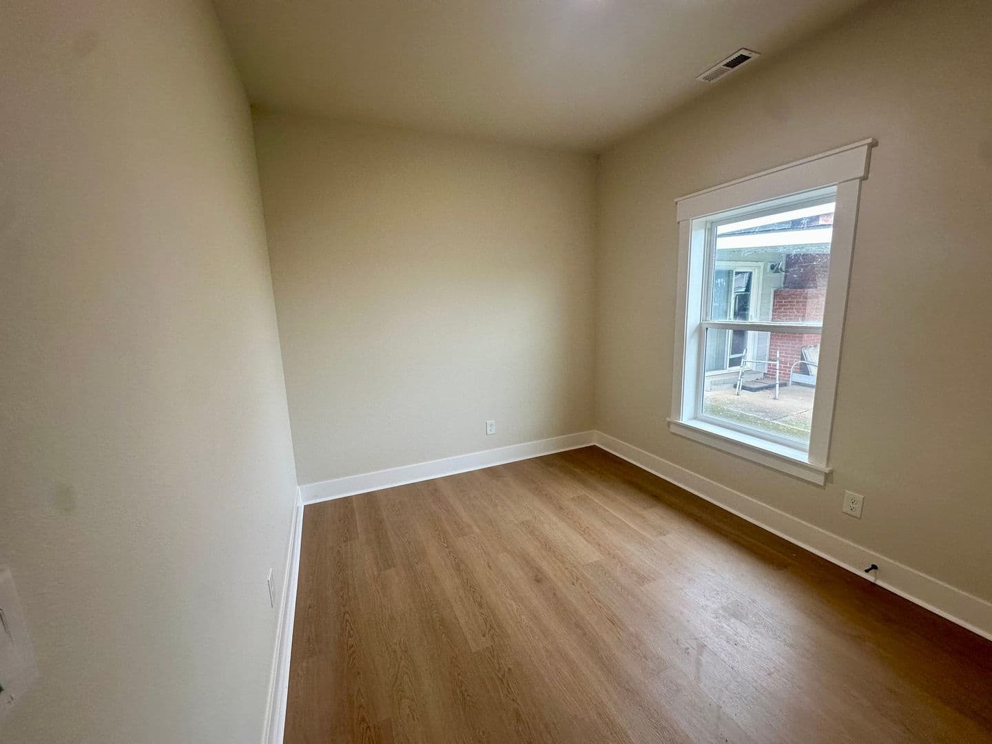 Lebanon Apartment: 767-773 10th Street