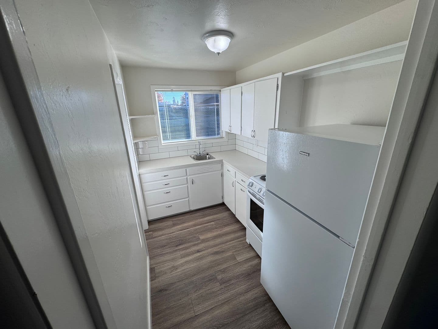 Albany Apartment: 805/815 Elm St. SW