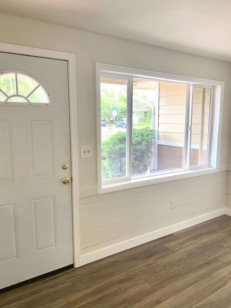 Albany Apartment: 805/815 Elm St. SW