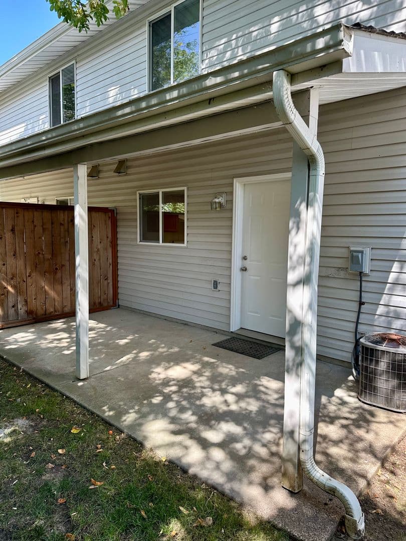 Albany Townhome: 837 Morse Ave. SW