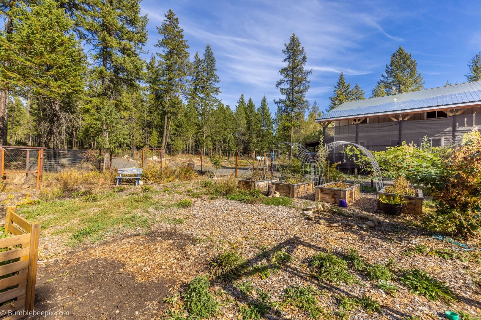 Newport Apartment: 4450 Hwy 211