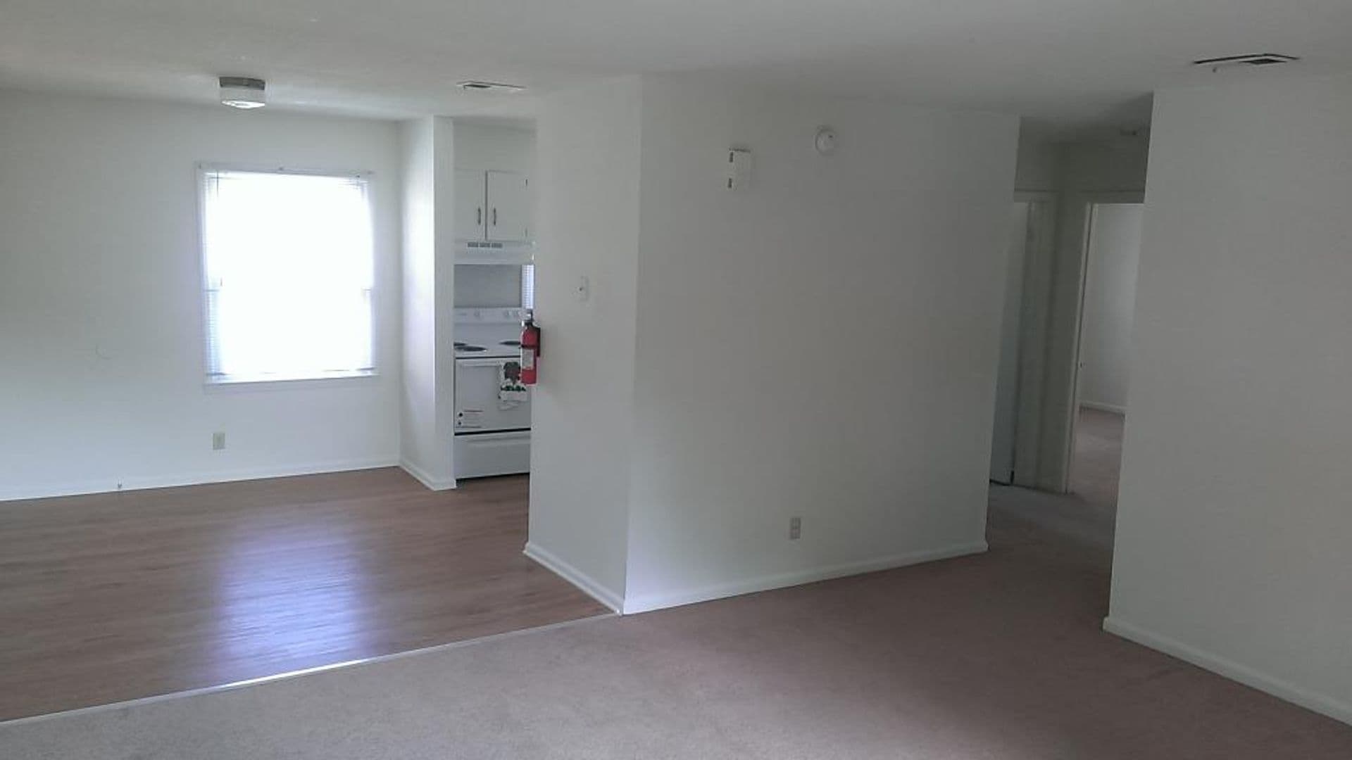 Charlotte Apartment: Delane Avenue