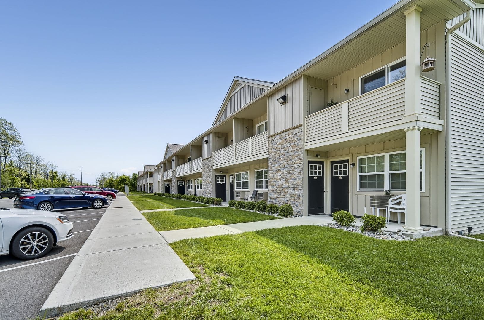 Schenectady Apartment: 709 Burdeck Street