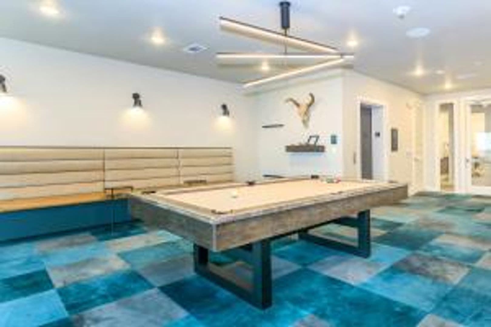 New Braunfels Apartment: 614 Central Pkwy