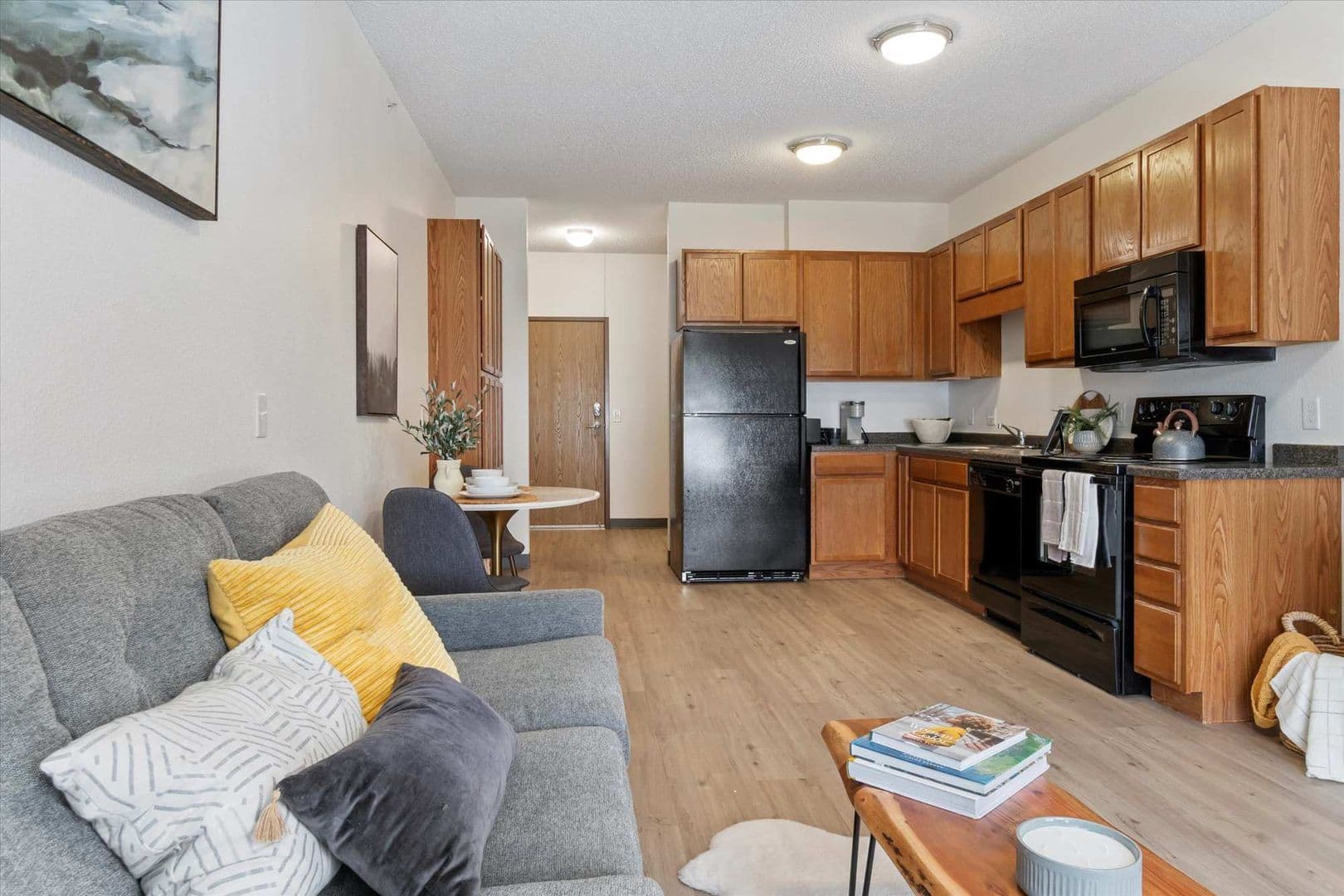 Saint Cloud Apartment: 305 5TH AVE S STE 100