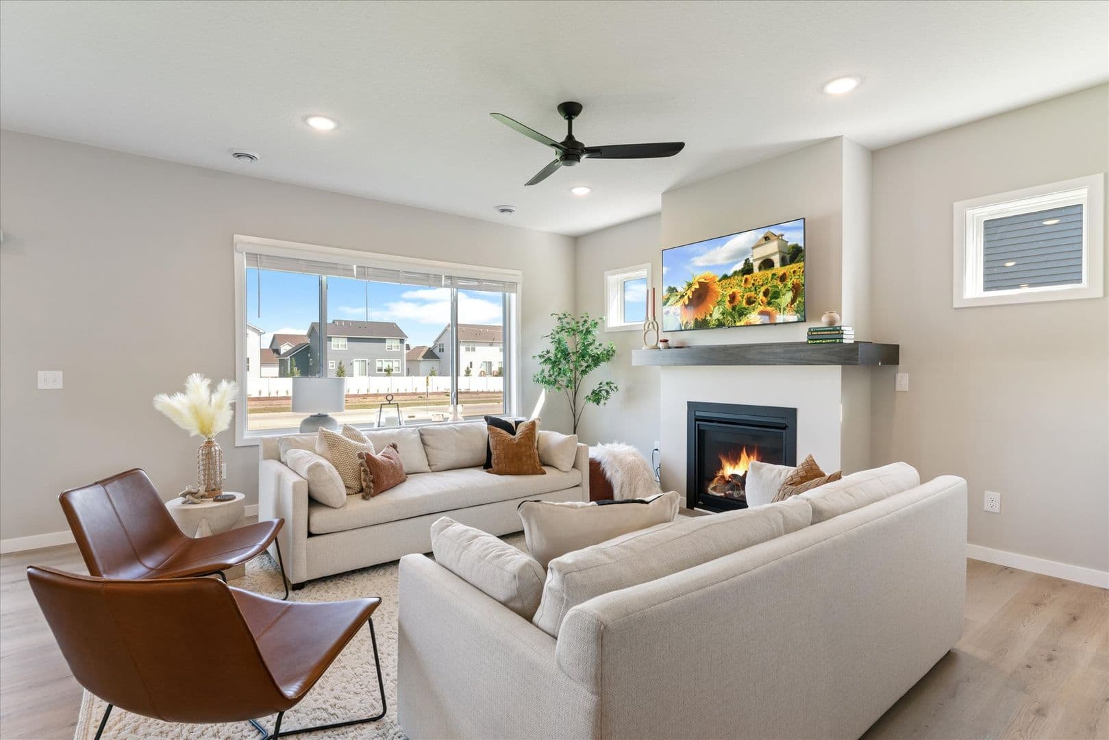 Woodbury Apartment: 10108 Sunbird Cir
