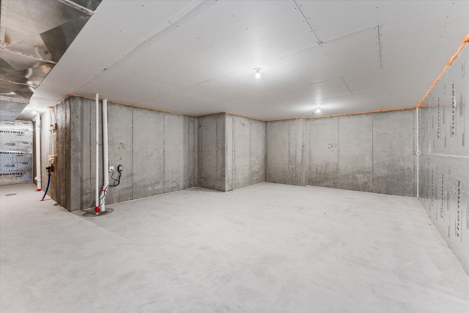Woodbury Apartment: 10108 Sunbird Cir