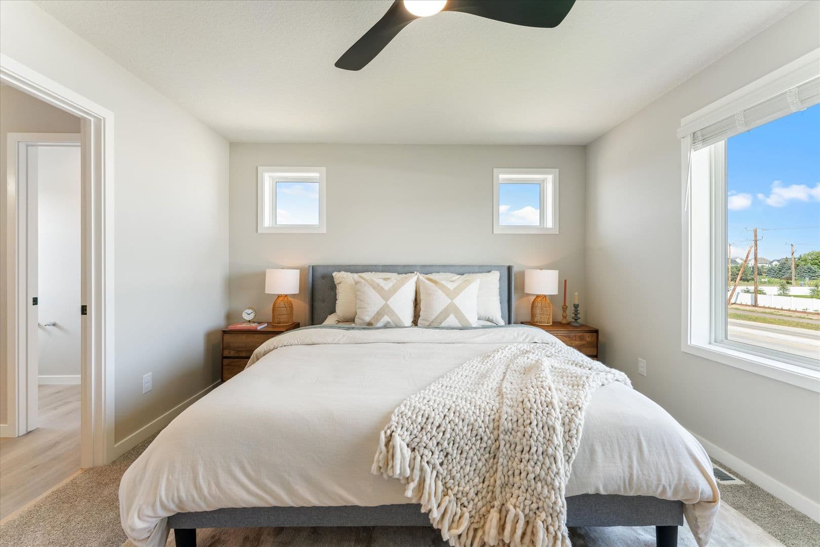 Woodbury Apartment: 10108 Sunbird Cir