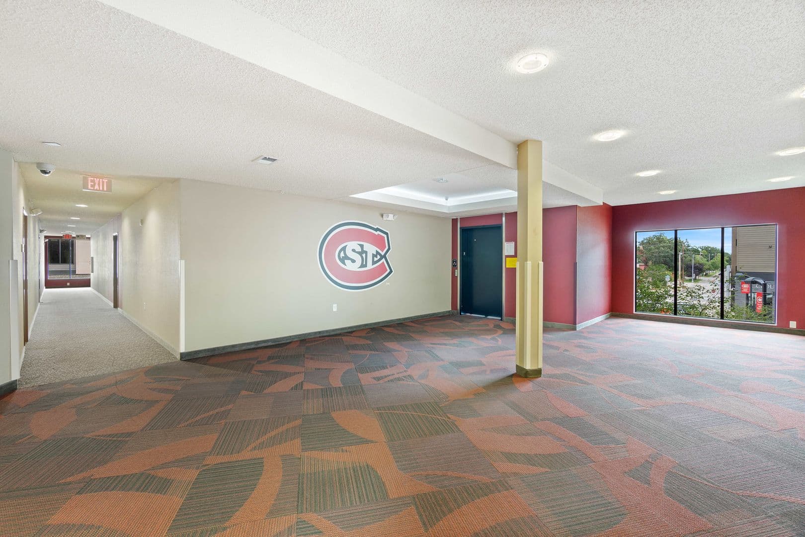 Saint Cloud Apartment: 305 5TH AVE S STE 100