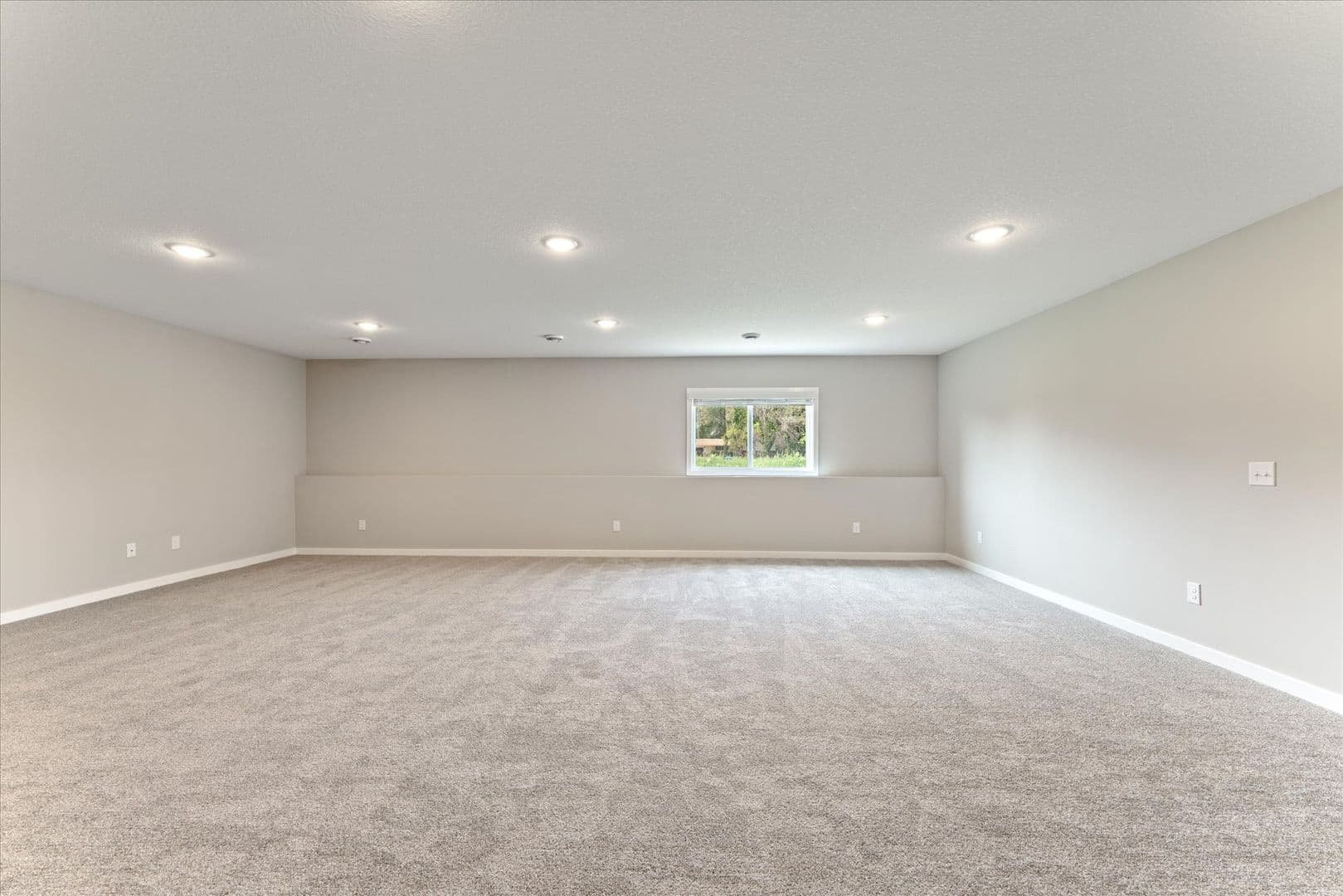 Woodbury Apartment: 10108 Sunbird Cir