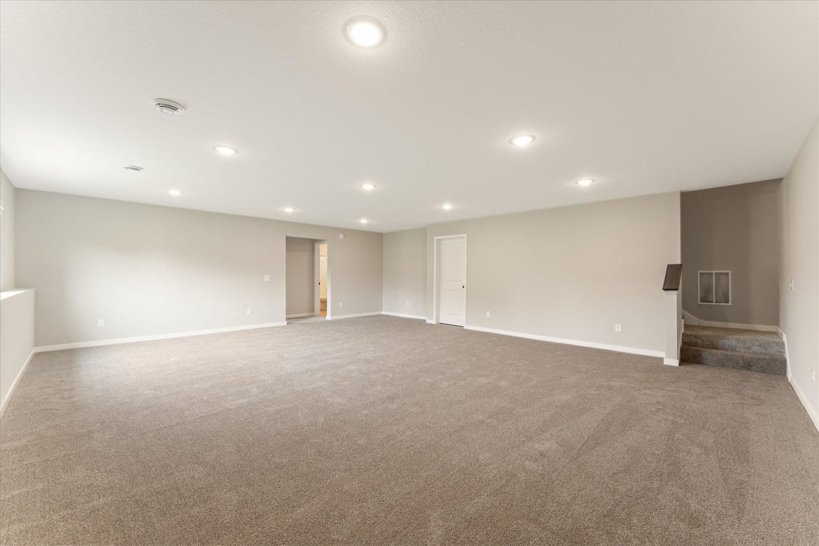 Woodbury Apartment: 10108 Sunbird Cir