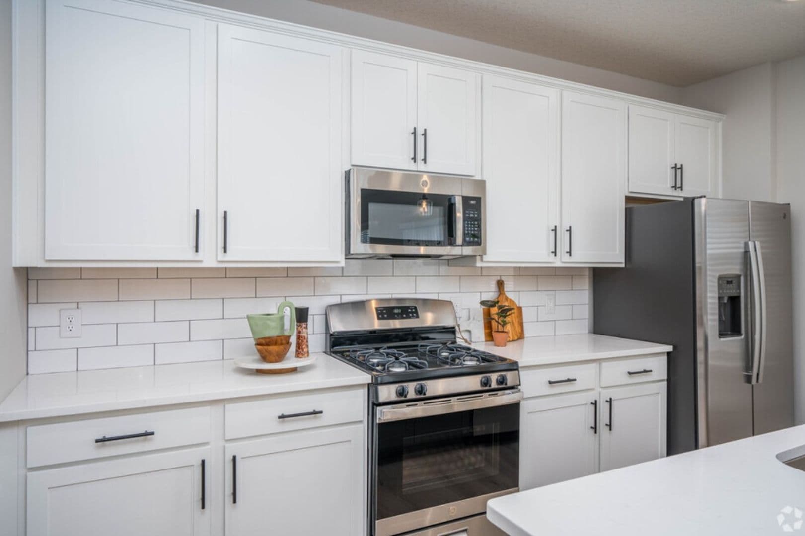 Woodbury Apartment: 10108 Sunbird Cir