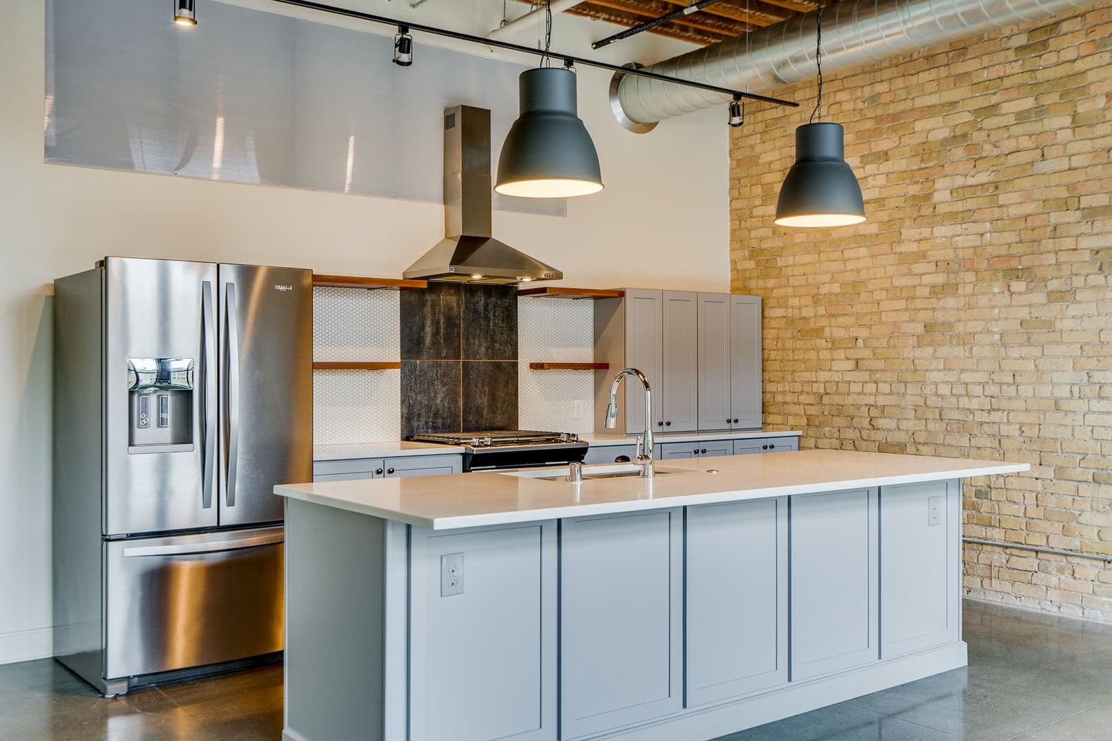 Minneapolis Apartment: 212 North Second Street