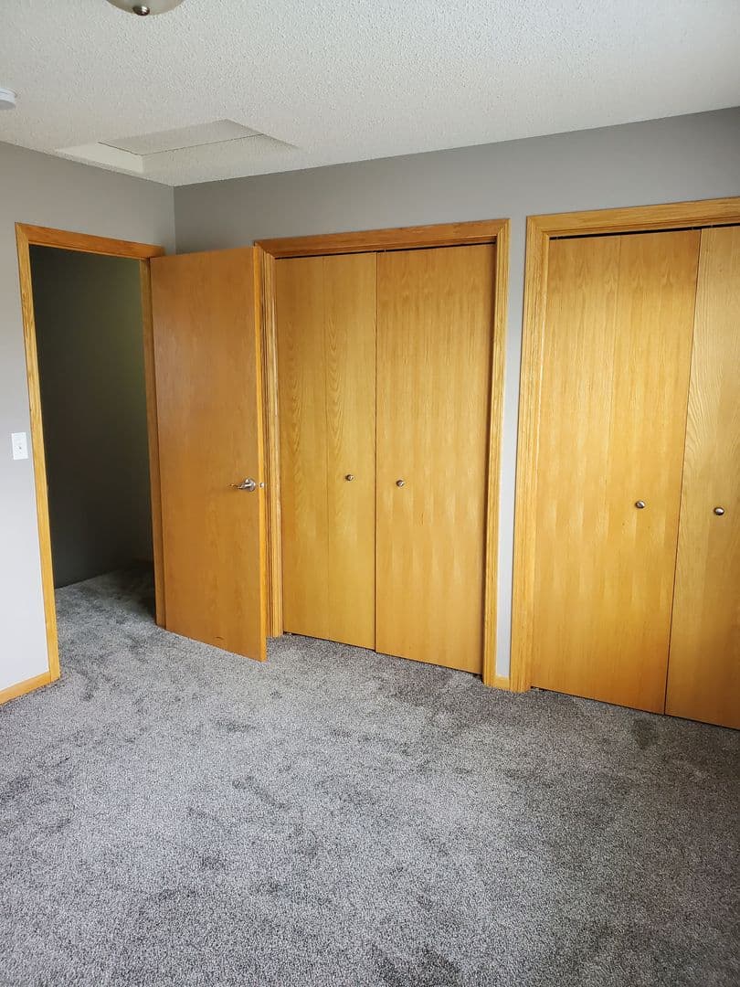 Rochester Apartment: 3218 Portage Circle NW